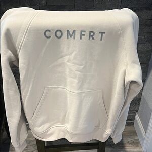 COMFRT Cream Sweatshirt & shorts set